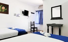 Hotel Acapulco Caucasia